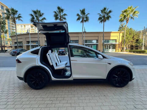 2021 Tesla Model X Long Range Plus