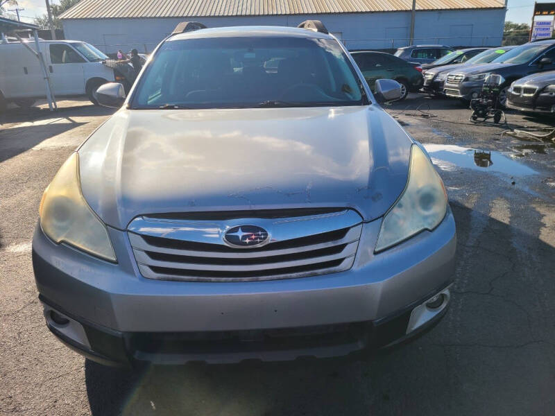 2011 Subaru Outback 2.5i Premium