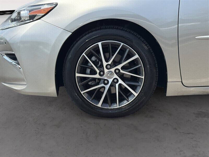 2017 Lexus ES 350