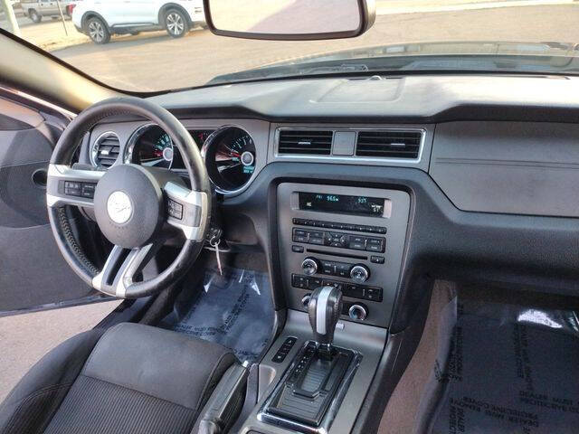 2014 Ford Mustang V6