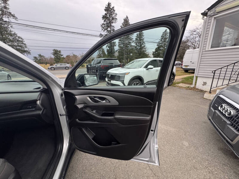 2019 Chevrolet Traverse LS