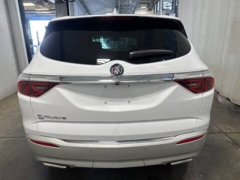 2024 Buick Enclave Essence