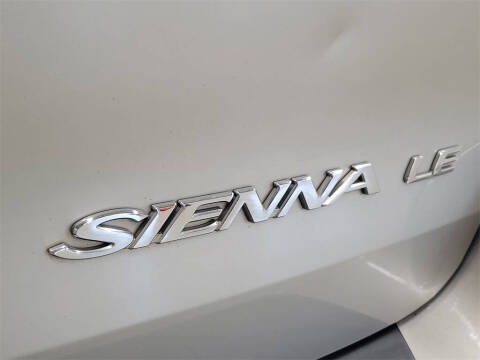 2009 Toyota Sienna