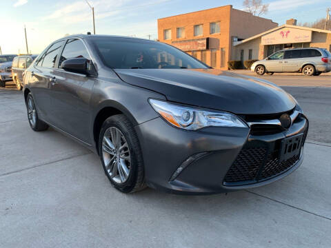 2015 Toyota Camry for sale at Dollar Daze Auto Sales Inc in Detroit MI