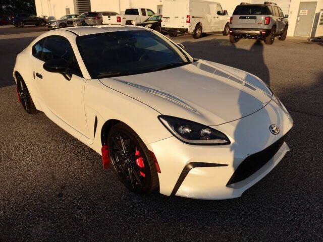 2025 Toyota GR86 Premium