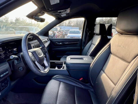 2024 GMC Yukon Denali