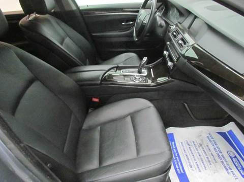 2011 BMW 5 Series 528i