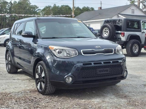 2015 Kia Soul for sale at Town Auto Sales LLC in New Bern NC