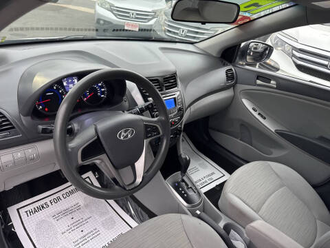 2015 Hyundai Accent GS