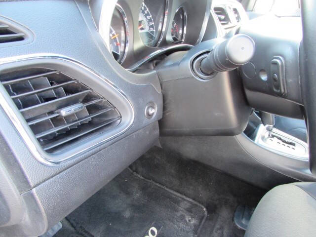 2012 Chrysler 200 Touring