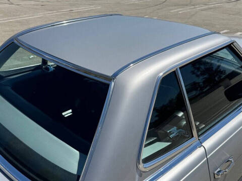 1984 Mercedes-Benz 380-Class 380 SL