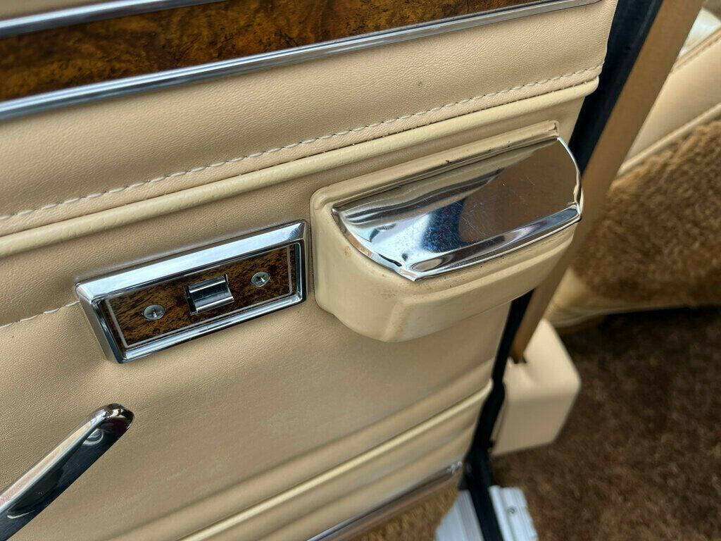 1981 Jeep Wagoneer 85