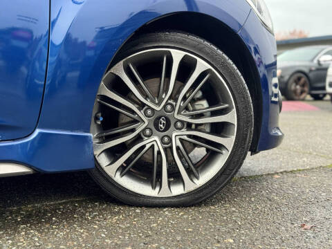2017 Hyundai Veloster Turbo
