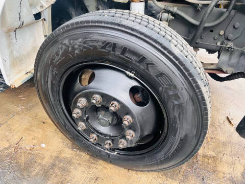 2004 Ford F-650 Super Duty