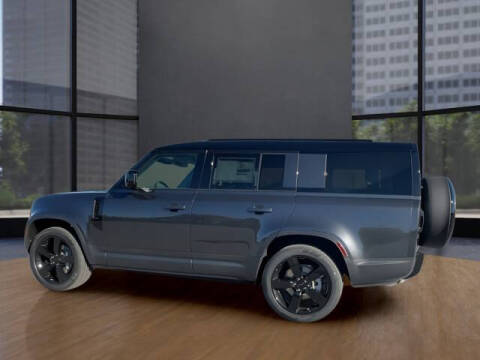 2026 Land Rover Defender 130 P300 S