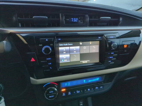 2015 Toyota Corolla LE Plus