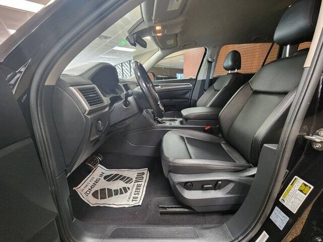 2019 Volkswagen Atlas V6 SE R-Line