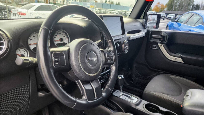 2016 Jeep Wrangler Unlimited Sahara