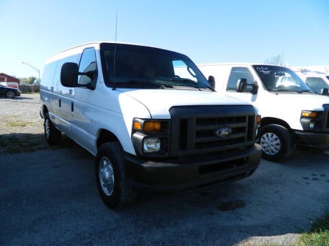 2014 Ford E-Series for sale at Auto House Of Fort Wayne in Fort Wayne IN