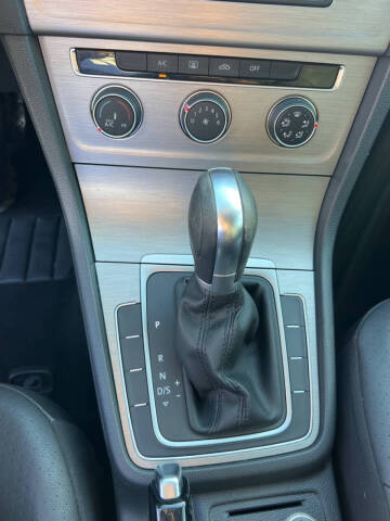 2015 Volkswagen Golf TSI S