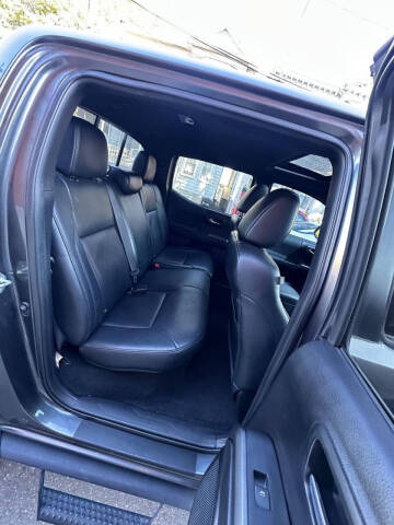 2019 Toyota Tacoma TRD Sport