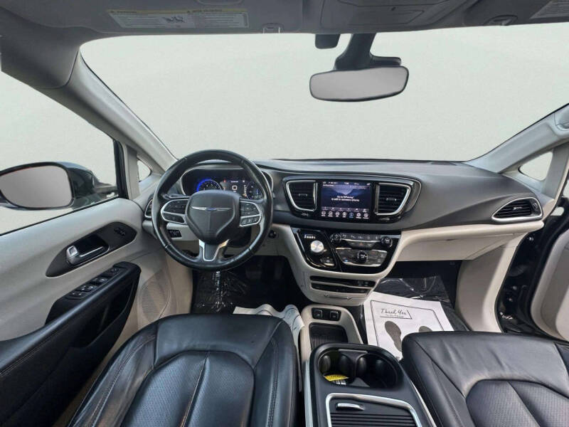 2020 Chrysler Pacifica Touring L Plus