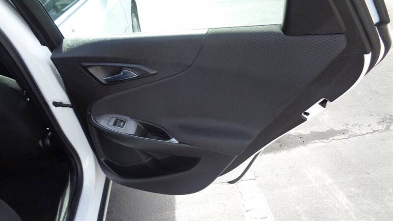 2017 Chevrolet Malibu LS