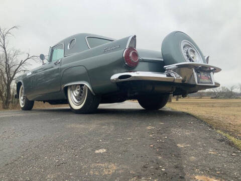 1956 Ford Thunderbird