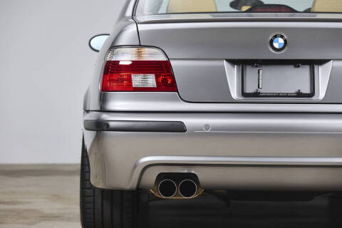 2003 BMW M5