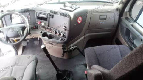 2014 Freightliner Cascadia