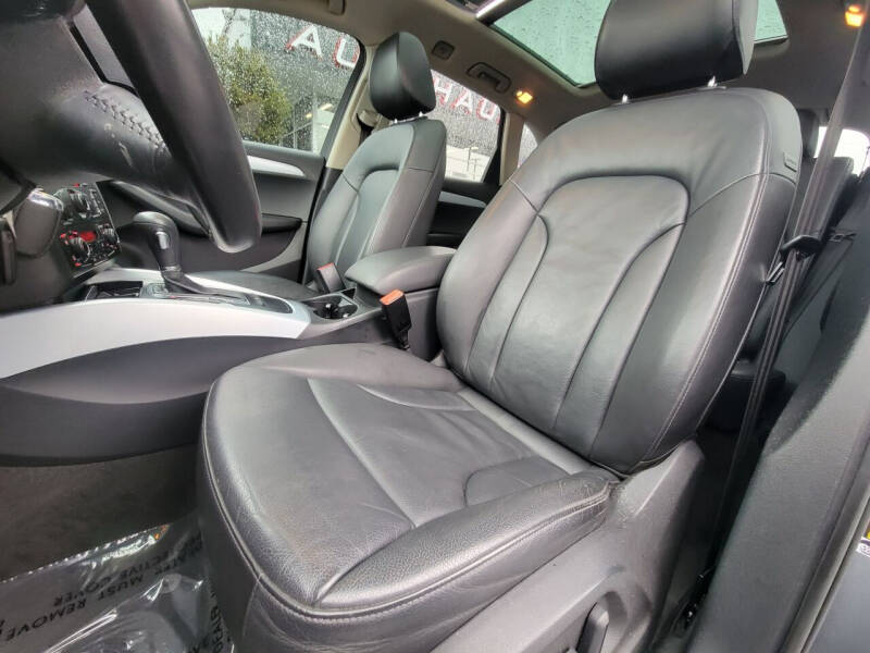 2012 Audi Q5 3.2 quattro Premium Plus