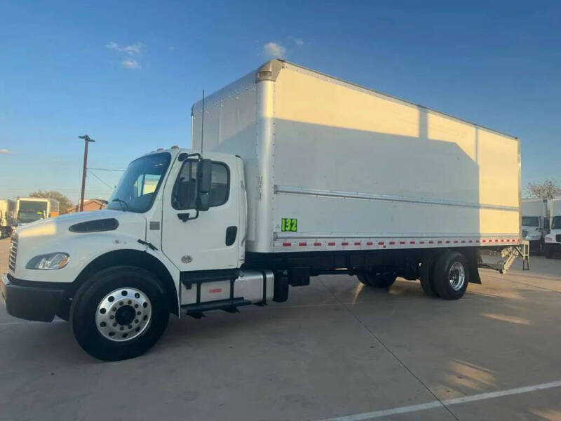 2020 Freightliner M2 106