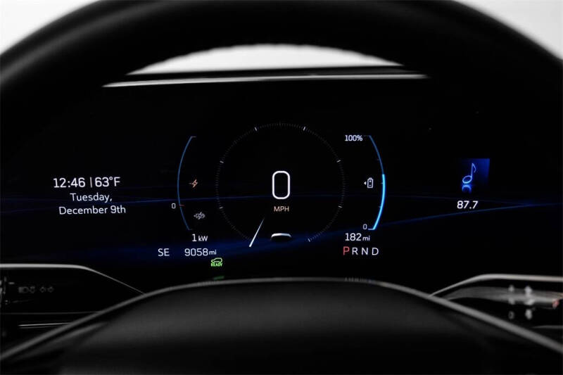 2024 Cadillac LYRIQ Tech