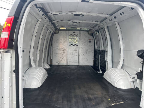 2020 Chevrolet Express 2500