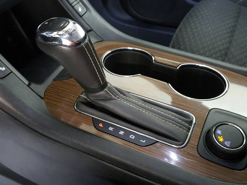 2019 GMC Acadia SLE-2