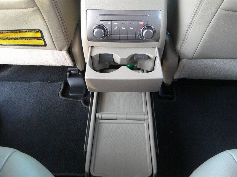 2012 Toyota Highlander SE