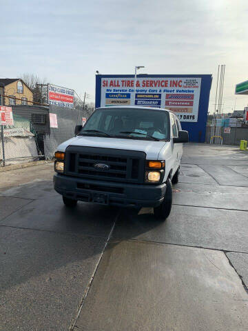2013 Ford E-150