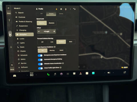 2023 Tesla Model X Standard Range