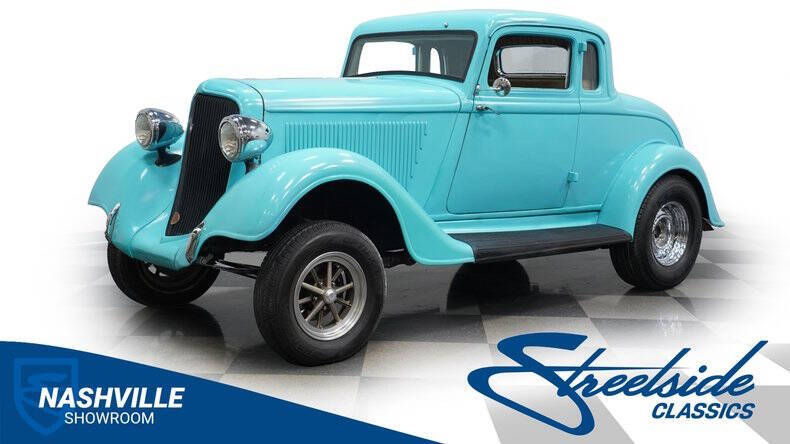 1934 Plymouth 5-Window Coupe