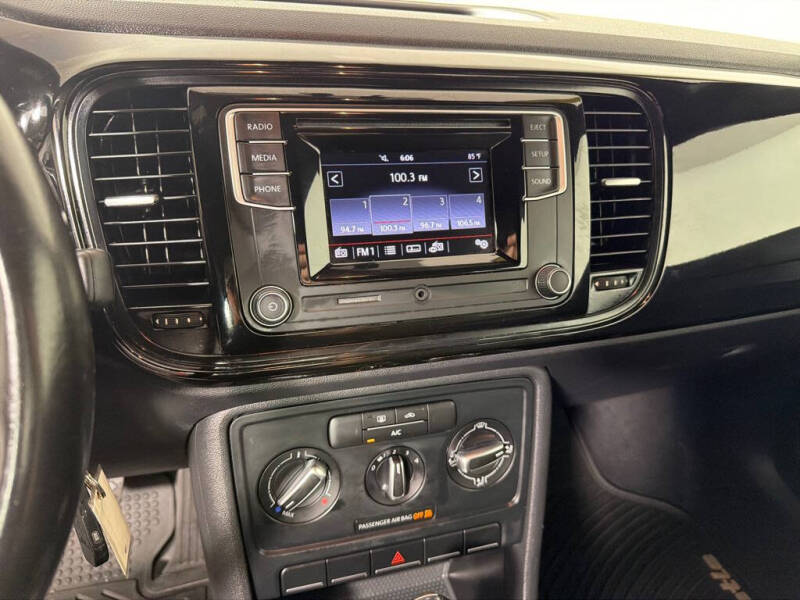 2019 Volkswagen Beetle