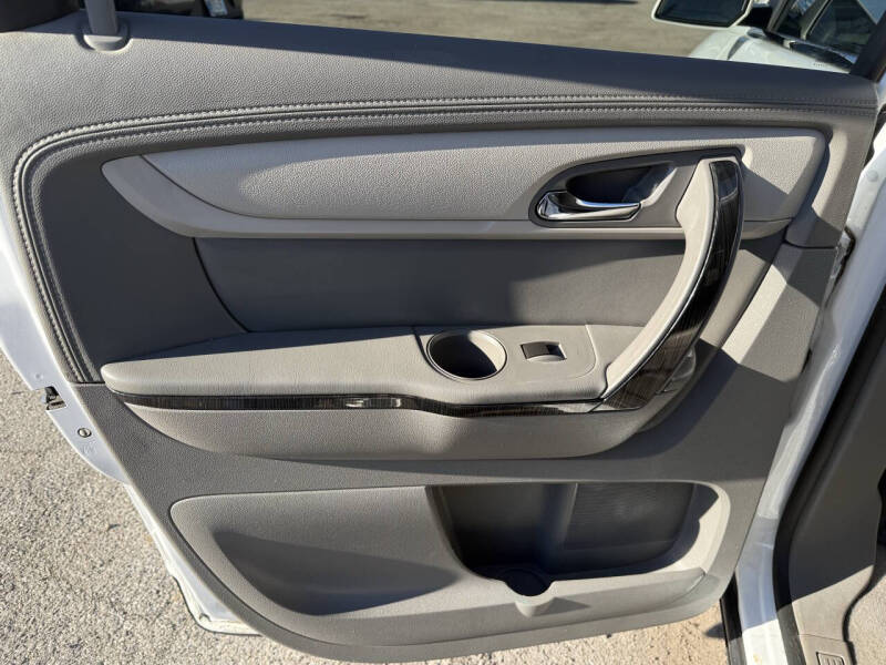 2017 Chevrolet Traverse Premier