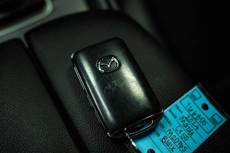 2024 Mazda CX-50 2.5 S Preferred