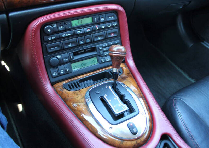 2003 Jaguar XK-Series XK8