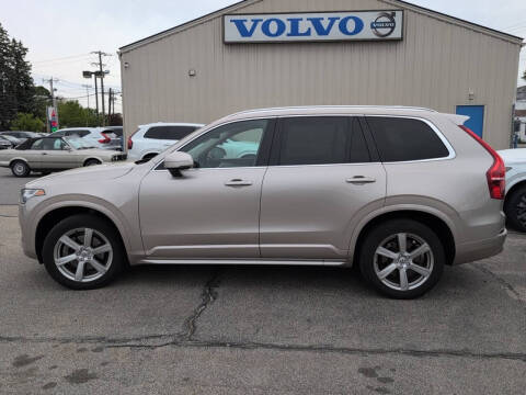 2023 Volvo XC90 B5 Core
