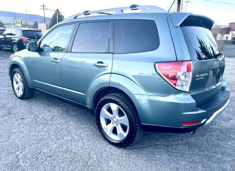 2011 Subaru Forester 2.5XT Touring