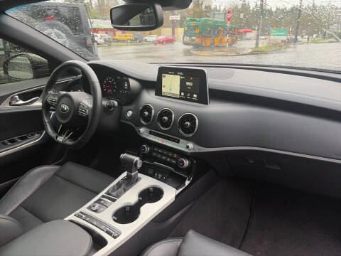 2019 Kia Stinger GT1