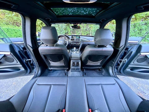 2017 BMW 3 Series 330i xDrive Gran Turismo