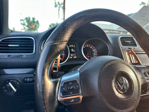 2013 Volkswagen GTI Wolfsburg Edition
