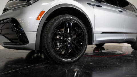 2022 Volkswagen Tiguan SE R-Line Black
