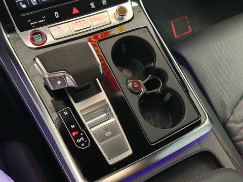 2024 Audi RS Q8 4.0T quattro